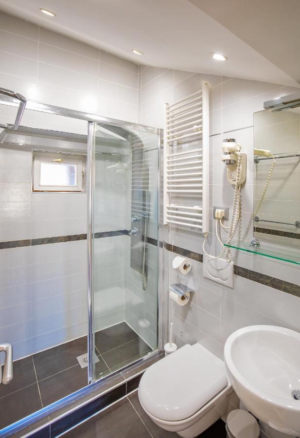 Apartments Espana 3 杜布罗夫尼克 外观 照片